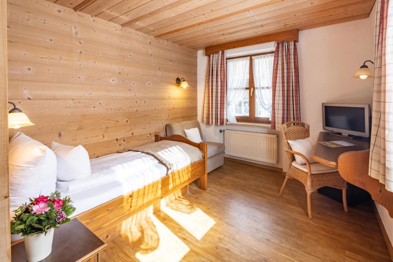 Hotel Bad Rain Mit Oberstaufen Plusgolf ภายนอก รูปภาพ